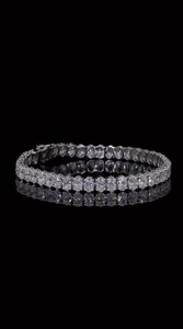 Pulsera de tenis con diamantes simulados de corte ovalado para mujer |   Diamante de Laboratorio Certificado IGI Chapado en Oro de 18K de Lujo |   Elegante Fiesta Nupcial - Product Image 2