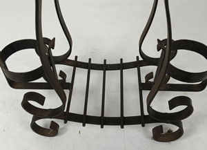 Soporte de vino vintage de hierro forjado con tapa de madera, estante metálico independiente para sala de estar o bar en casa - Product Image 6