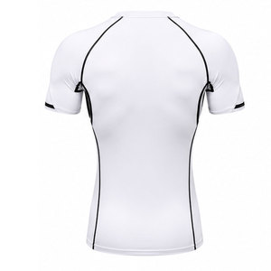 Camiseta deportiva ligera de compresión con tecnología de secado rápido y flexibilidad superior, ideal para el gimnasio y el entrenamiento. - Product Image 2