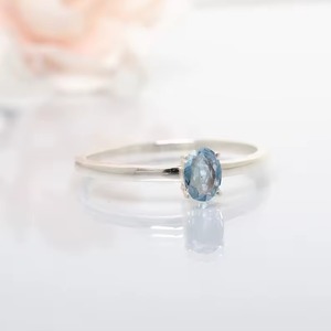 Anillo de Plata de Ley 925 con Topacio Azul Natural de Corte Ovalado y Engaste de Garras, Joyería de Moda para Mujer, Precio al por Mayor - Product Image 2
