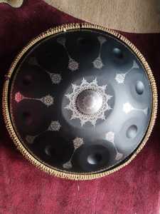 Mayorista de Handpans: Campana de Viento Redonda de Aleación de Zinc Electrochapada y Tallada, Arte y Coleccionable - Product Image 4
