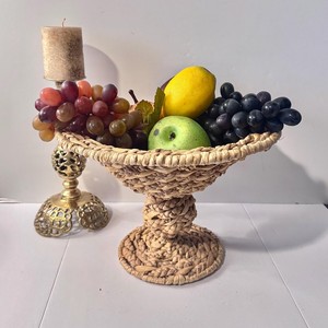 Corbeille à fruits sur piétement en jacinthe d'eau naturelle du Vietnam, écologique, faite à la main, qualité commerciale, style vintage rustique, bol centre de table - Product Image 2