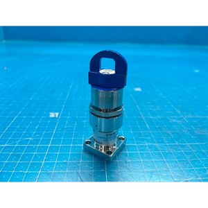 Celerity UNIT 125 (788-060013-10A) IFC-125C N2 1000SCCM – Pièces d'équipement semi-conducteur d'occasion, état actuel, matériel de base - Product Image 1