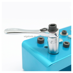 Juego de Puntas y Vasos [WIGA] BS-33S con Llave de Trinquete, Porta Puntas Multifunción de Acero Inoxidable, Estuche Rígido - Product Image 4