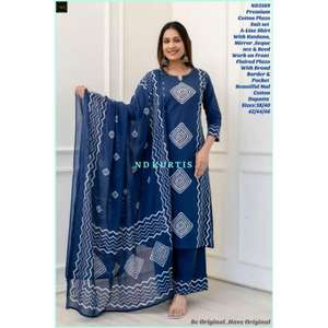 Adéntrate en el estilo con este Bonito traje de algodón de diseño suave, cómodo y elegante con intrincados bordados. - Product Image 1