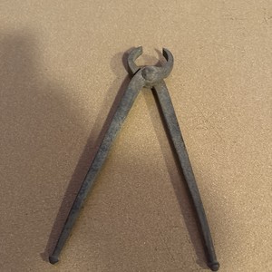 Fabricant OEM de produits chirurgicaux, équipements équins, coupe-ongles pour chevaux, outil de coupe-ongles très demandé pour le ferrage des chevaux - Product Image 5