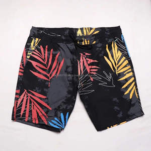 Wholesale Lightweight Casual Fitness <b>Compression</b> Men's <b>Shorts</b> Latest Design with Solid Pattern Decoration - Product Image 2