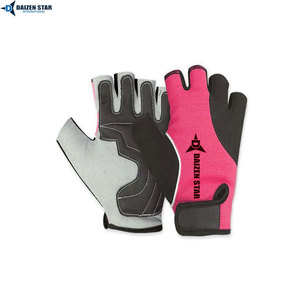 ถุงมือ Daizen Star Tactical แบบครึ่งนิ้ว สีเหลืองดำ ยาวถึงข้อมือ ผลิตจาก PU ทนทานอเนกประสงค์ เป็นมิตรกับสิ่งแวดล้อม เหมาะสำหรับกีฬา กิจกรรมกลางแจ้ง และสวมใส่ลำลอง - Product Image 4