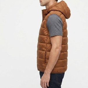 Chaleco Acolchado con Capucha para Hombre, Diseño Personalizado OEM, Ligero, Sin Mangas, Chaqueta de Invierno, Venta al Por Mayor, Fabricante - Product Image 2