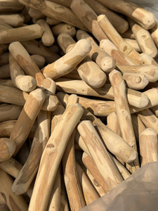 Bâton à mâcher pour chien en bois de café, naturel, durable, jouet pour chien de taille moyenne à grande et pour les mâcheurs agressifs - Product Image 5