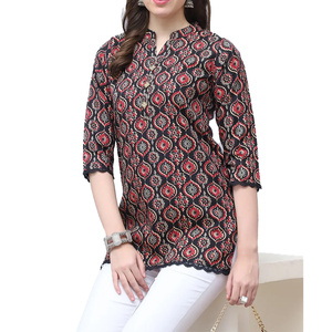 Blusas brillantes para mujer diseñadas para un estilo casual, perfectas para ir de compras, viajar, caminar al aire libre y tiempo de descanso diario. - Product Image 1