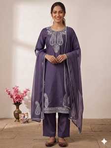 Salwar Kameez de algodón morado para mujer con bordado y dupatta, ropa tradicional informal para adultos - Product Image 1