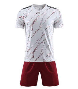 Tenue de volley-ball prête pour le jeu, style athlétique, respirante, idéale pour les camps d'entraînement, les événements de ligue et le jeu d'équipe - Product Image 6