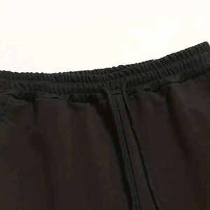 ชุดกีฬาผู้หญิงสำหรับฤดูใบไม้ร่วงและฤดูใบไม้ผลิ ชุดเซ็ทเสื้อครอปและกางเกงขายาว 2 ชิ้น ชุดวอร์มผู้ชาย - Product Image 4