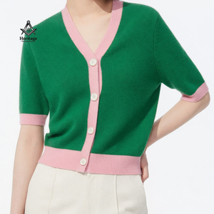Alfa Personalizada para Mujeres |   Kapa |   Suéter de Punto para Mujer, Cuello en V, Color Verde y Rosa, Marca Alpha Sweaters Sorority, Manga Larga - Product Image 1