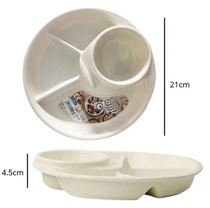 Bandeja Redonda Dividida para Servir Aperitivos con Recipiente Central para Salsas, Plato de Plástico para Aperitivos de Barbacoa - Product Image 1