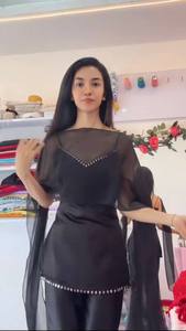 Traje de pantalón bootcut con dupatta de georgette sintético y bordado de espejos auténticos - Product Image 2