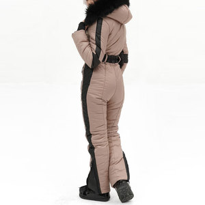 Contrast Color Custom Design Ski Wear Cheap Price Online Selling Softshell Tracksuit Waterproof Breathable Ski Suits - Product Image 4