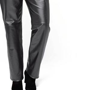 Womens Black Winter Flat Front Mid Waist Slim Fit Skinny Butt Lifting Jeans - Product Image 4