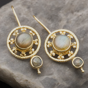 Piedra preciosa labradorita Moda Hermosos diseños para mujeres Pendientes de joyería fina para niñas y mujeres - Product Image 2