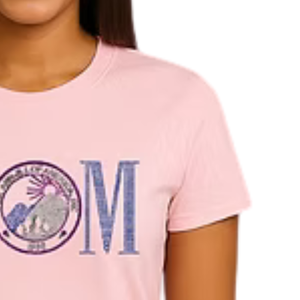 Camiseta Rosa con Logo MOM para Mujer, Ropa Casual para el Día a Día, Estilo Urbano, Cómoda, a la Moda - Product Image 3
