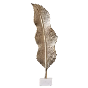 Sculpture élégante et contemporaine en aluminium avec une finition métallique brillante, parfaite pour la décoration de Noël, ornement de maison, articles de décoration intérieure. - Product Image 6