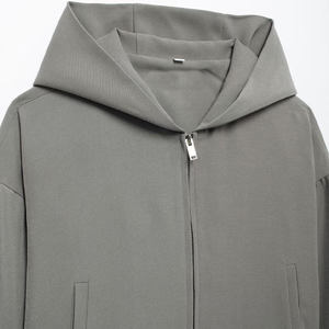 Veste courte à capuche décontractée ample en tissu respirant écologique vintage automne/hiver avec fermeture éclair et couleur unie - Product Image 3