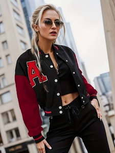 Veste universitaire pour femme, style streetwear, avec logo personnalisé, grande taille, en polaire courte, pour l'hiver, tenue décontractée pour femme, vente en gros - Product Image 4