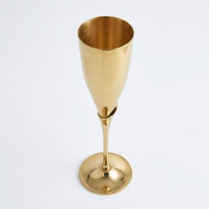 Flûte à champagne de luxe en laiton massif, artisanale et haut de gamme, pour mariages, fêtes et tableaux de repas raffinés, au meilleur prix - Product Image 1