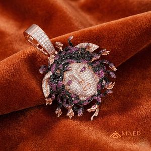 Colgante de Cabeza de Medusa de Moissanita, Estilo Hip Hop Iced Out, Joyería de Moda, Colgante de Lujo en Oro Rosa - Product Image 3