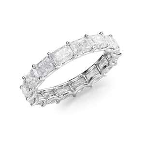 Anillo de Eternidad con Diamantes Cultivados en Laboratorio Lunentia East West Radiant U Prong, Certificado por IGI - Product Image 4