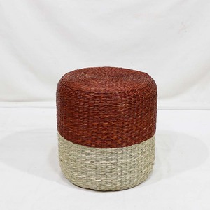 Pouf ottoman rond rustique en jonc de mer durable, tissé à la main, meuble décoratif, repose-pieds - Product Image 1