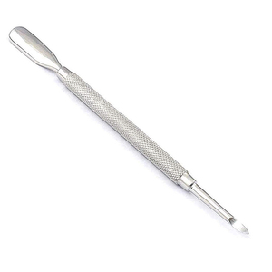 Empujador de cutículas de alta calidad para el cuidado de las uñas, con mango antideslizante y bordes refinados para manicura y pedicura detalladas. - Product Image 6