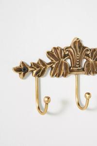 Porte-serviettes mural en métal moderne à double crochet, robuste et peu encombrant - Product Image 6