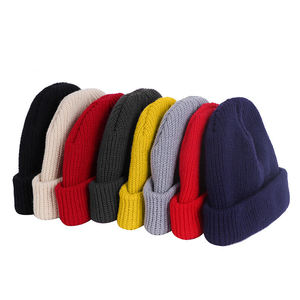 Gorro de Punto Acanalado Unisex Estilo Pescador, Cálido y Suave para Invierno, con Logotipo Personalizado, OEM, Marca Privada, Proveedor Mayorista de Gorros - Product Image 1