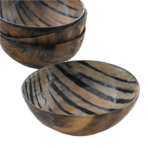 Bol en corne et meilleur bol de fruits décoratif de table design sculpté et couleur corne naturelle avec petite taille polie - Product Image 1
