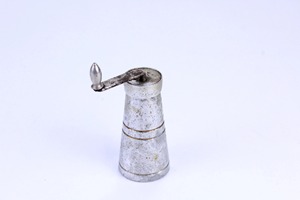 Vintage Style <b>Salt</b> And Pepper <b>Shaker</b> Set Antique Look Seasoning Set For Daily Dining Table Use To Easily Add <b>Salt</b> And Pepper - Product Image 4