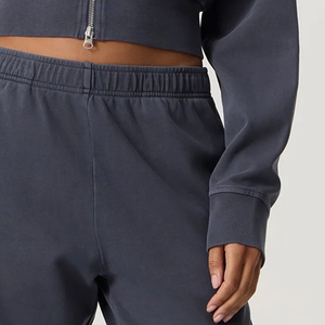 Hoodie court et personnalisable pour femme, prix avantageux pour les acheteurs en gros, service OEM, coupe décontractée, couleur unie avec logo 2026 - Product Image 4