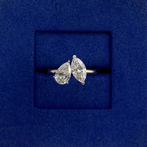 Anillo Toi Moi Único con Diamante Cultivado en Laboratorio de Corte Marquesa y Pera de 1.01CT, con Oro Sólido de 14K, Regalo de Compromiso para Novias - Product Image 1