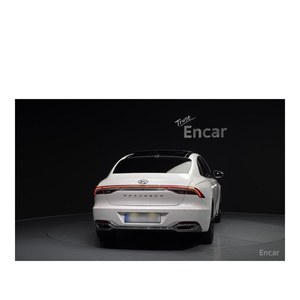 Hyundai Grandeur LeBlanc, Modelo Abril 2022, 98,521 km, Volante a la Izquierda, Caja de Cambios Automática, Asientos de Cuero, Norma de Emisiones Euro V - Product Image 4