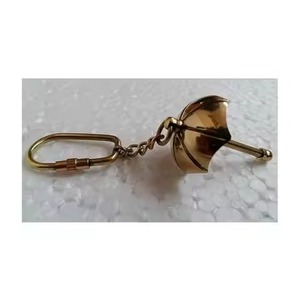 Porte-clés classique en laiton avec logo personnalisé |   Cadeau d'affaires de luxe - Product Image 1