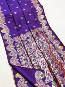 Sari Tradicional Indio de Seda Banarasi con Trabajo de Tejido Zari para Bodas y Eventos Festivos, Atuendo para Mujer - Product Image 5