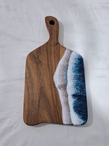 Planche à découper en résine époxy et bois, brun foncé, écologique, passe au lave-vaisselle, forme ronde, accessoires de cuisine, meilleure planche à découper - Product Image 4