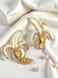 Broche artisanale brodée de perles, accessoire décoratif pour vêtements, sacs et chapeaux, magnifique broche perlée brodée à la main, cadeau unique - Product Image 3