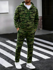Conjunto Deportivo de 2 Piezas para Hombre con Estampado de Camuflaje, Sudadera con Capucha y Pantalones Deportivos, Ropa Deportiva Informal para Uso Diario con Paneles en Contraste - Product Image 3