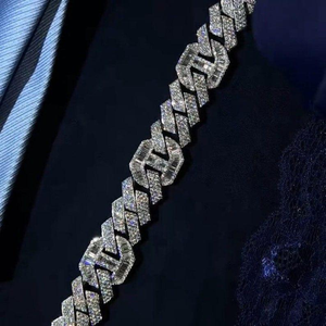 D'VINS JEWELS 8mm Cuban Link Chain <b>Bracelet</b> Hiphop 7 Inch Iced Silver Miossanite Diamond Customized Weight Engagement Gift Party - Product Image 1