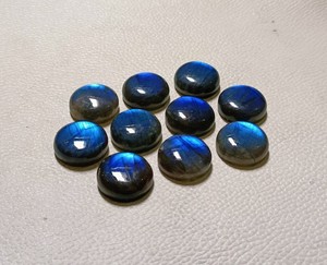 Labradorita Azul Real Natural de Alta Calidad, Cabujón Suelto de Forma Redonda, Precio al por Mayor, Proveedor de Lotes de Piedras Preciosas - Product Image 1