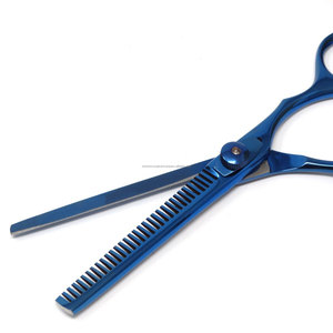Ciseaux de coiffure professionnels en acier inoxydable couleur or avec lame tranchante pour la beauté, la coiffure en salons - Product Image 3