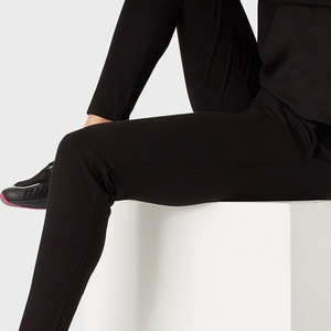 Ensemble de survêtement d'hiver pour femmes, tissu polaire chaud et doux, haut à manches longues et pantalon assorti pour temps froid - Product Image 3