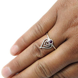 Anillo de Corona de Plata de Ley 925 Hecho a Mano para Mujer, Precio al por Mayor, Joyería Bohemia con Pequeña Gema Redonda de Amatista - Product Image 2